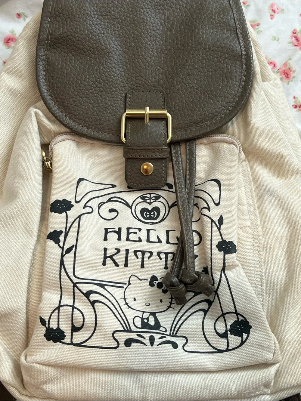 rare vintage y2k hello kitty cream drawstring mini backpack with brown straps